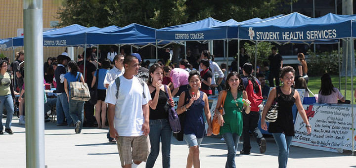 College campus student clubs and organizations